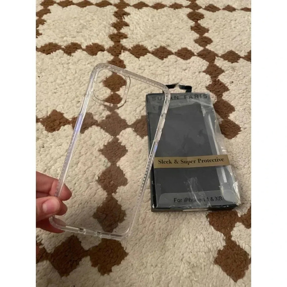 Susan Faris Sleek & Super Protective iPhone 11 & XR Clear Phone Case - Picture 4 of 5